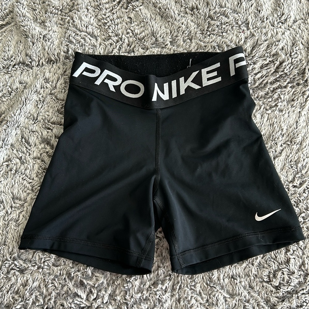 5 inch Nike pro shorts